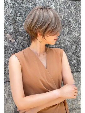 アンド ストーリーズ(&STORIES) ショートボブ髪型20代30代40代50代前髪あり前髪なし【橋本】