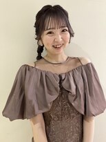 セブンベルベット(7 Velvet)&nbsp;ツイン編みおろしヘアアレンジ/KAORI SHINJYO