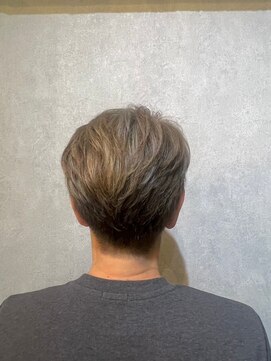 ウィスプ 赤羽店(wisp) メンズのブリーチオンカラー 透明感/くすみカラー/ハーフバック2