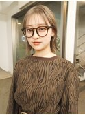 ケアブリーチハイトーンベージュミディアムボブカット