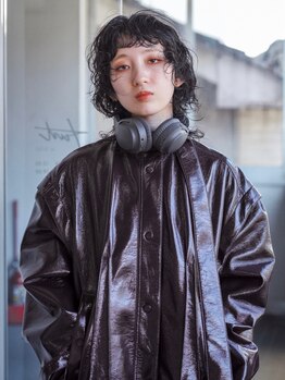 カートバイハイジ(Kurt by Heidi)の写真/印象を決める顔周りカットはプロにお任せ。細部までこだわったカットで「似合う」スタイルに。