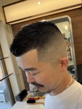 ザチョップショップ キチジョウジ(THE CHOP SHOP KICHIJOJI) クロップ