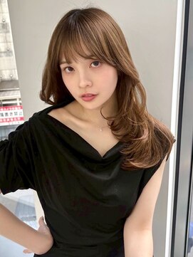 ユーフォリア 新宿通り(Euphoria) くびレイヤーエモージュケアカラー似合わせカットシアブラウン