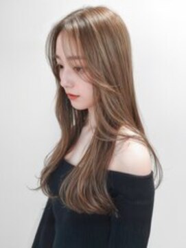 ティファ 自由が丘店(Tiffa) クラゲヘアー/オリーブグレー/小顔/ココアベージュ［自由が丘］