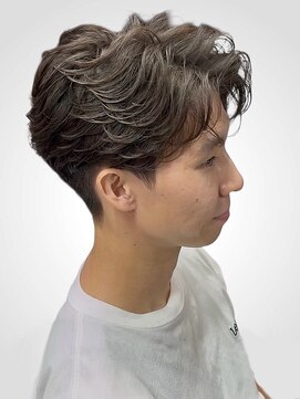 アノ(Ano.) 大分フェザーパーマセンターパートニュアンスパーマ毛流れパーマ