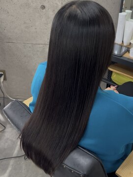 ノア 奈良駅前店(NoA) noa___hikaru 髪質改善 縮毛矯正 トリートメント 前髪ストレート