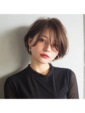 アンサ 阪急桂店(ANSA) ショートボブ/レイヤーボブ/アッシュ/ダークアッシュ/阪急桂