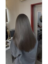 ヴァイオレット(VIOLET)&nbsp;10代 グレージュ
