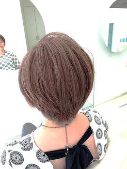 グラサラリュンの写真/経験豊富なスタイリストが提案する収まりおちつきの良いヘアで自宅でのスタイリングが楽に★