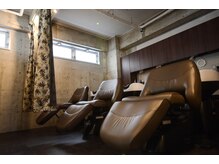 フルフラットシャンプー台で癒しの時間を。『生炭酸泉』×『頭皮の悩み改善シャンプー』が嬉しい[表参道]