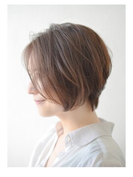 シカタ シーカ 鎌倉(CICATA/ShIKA.) 360度かわいい大人ショート【CICATA鎌倉】