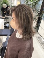 ステアケース 武蔵小杉店(stair:case)&nbsp;ブラウンベージュ脱白髪染めハイライト武蔵小杉