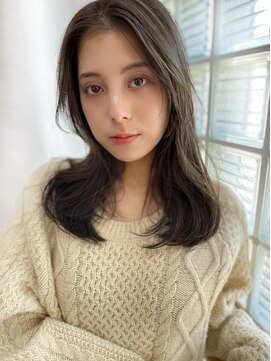 エールバイボヌール(Ere by Bonheur) stylist山本）毛先重めの顔周り軽めレイヤースタイル