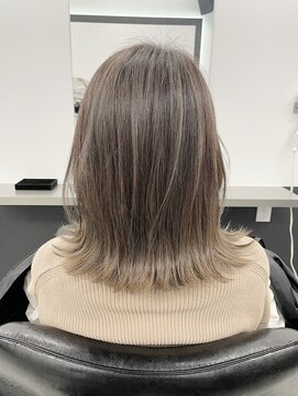 オーティティ(O-TETE) O-TETE グレージュ系バレイヤージュカラー