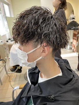 テトラ バイ ネオリーブ 横浜西口店(tetra by neolive) 横浜★マッシュショートの縦落ちツイストスパイラル