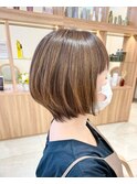 大人ナチュラルレイヤーショートボブ丸みショート30代/40代/50代