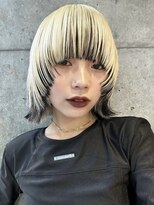 ソル オモテサンドウ 表参道 青山(SOL . OMOTESANDO)&nbsp;ホワイトベージュカラーインナーカラーグレージュカラーブリーチ