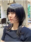 ミディアムウルフカットネオウルフカット顔まわりレイヤーカット