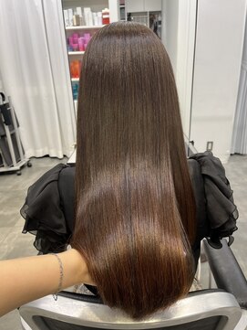 コレクティブワーク 表参道 渋谷(COLLECTIVE WORK) 髪質改善トリートメント表参道20代30代40代縮毛矯正【表参道】