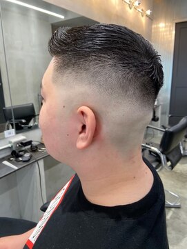 エフエム 明大前(FM) バーバー 刈り上げショート/メンズ/フェードカット