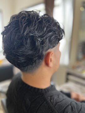 コア フィール ア デイ(COIFFURE A DAY) 【柔らかウェーブ】お手入れ簡単パーマヘア