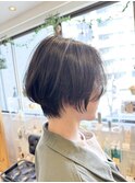 前髪長めショートボブ