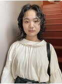 20代30代大人可愛いロングウルフくせ毛風パーマセンターパート