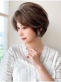 ナチュラルな大人かわいいショートボブ