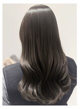 モック(moc) ロングヘアスタイル