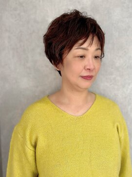 ニュイ(nui+) クセ毛にパーマ