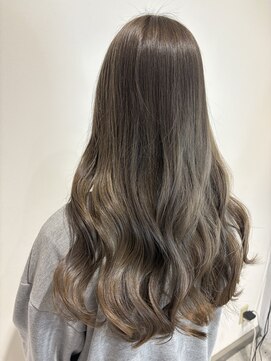 アヴァンス アリオ鳳店(AVANCE) オリーブグレージュ