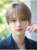 ハイトーンカラーフェザーパーマニュアンスパーマセンターパート