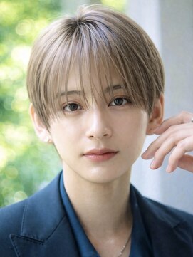 オーシャントーキョー サニー 原宿(OCEAN TOKYO Sunny) ハイトーンカラーフェザーパーマニュアンスパーマセンターパート