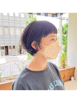 コミレ(COMILE) 前髪ぷつっとマッシュショート