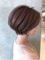 ルーファス 下北沢(Ruufus) 【50代60代】似合わせひし形ショートボブ/白髪ぼかし/髪質改善