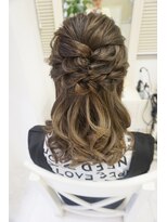 リサ 恵比寿(risa.)&nbsp;お呼ばれハーフアップ