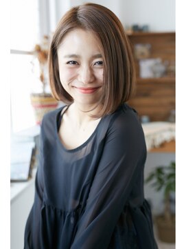 フレイムスヘアーアンドリラックス 西川口店 大人ボブ センターパート