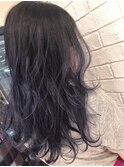 ネイビーカラー