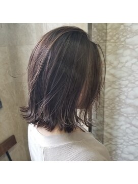 ラべリー 池袋(LOVELEY) オリーブ系　透明感　【池袋】