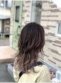 ピンクベージュバレイヤージュ