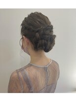 ノア ヘアケア(NOAH hair care)&nbsp;ゆるふわシニヨンアレンジ