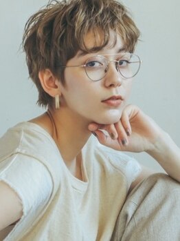 バーノン(VERNON)の写真/<岐阜/若宮>計算したカットで毎日お手入れ簡単!ちょっとだけCoolなあなたも引き出すハイクオリティカット♪