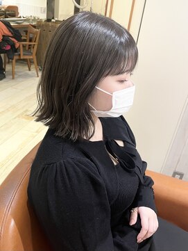 ネオリーブ クタ 町田店(Neolive kuta) 【Ｎｅｏｌｉｖｅｋｕｔａ町田店】切りっぱなしボブ