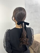 お呼ばれタイトローポニー