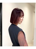 ボルドーレッド