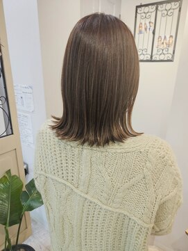 ヘア ケア ディエイチケー(HAIR CARE DHK) ワンレンボブのグレージュ