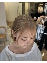 ヲタク(wotaku.)&nbsp;ミルクティーベージュベージュカラーハイトーンカラーミニボブ