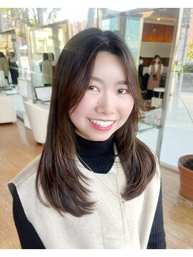 OX CREATION 深草 オックスクリエーション 顔周りレイヤースタイル