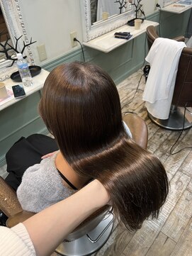 アズーア ヘアーアンドスパ(azure hair&spa) 40代50代 白髪ぼかし×髪質改善サロン