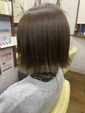 インブルーム(In bloom) 切りっぱなしボブ